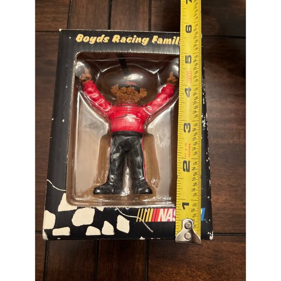 Boyds Racing Family NASCAR Bearstone Ornament Resin Hand-Painted & Sculpted - Picture 8 of 8